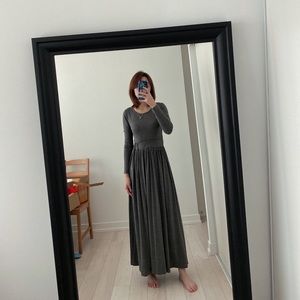 Long sleeves maxi dress